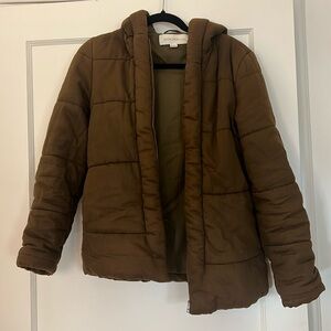 Aritzia TNA olive quilted jacket